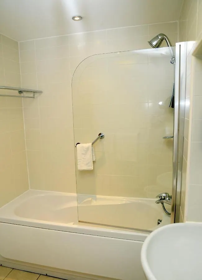 Premier Suites Newcastle